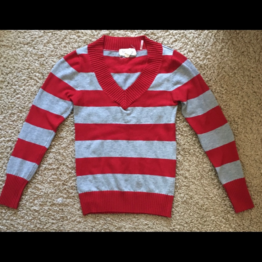 Classic women’s pullover